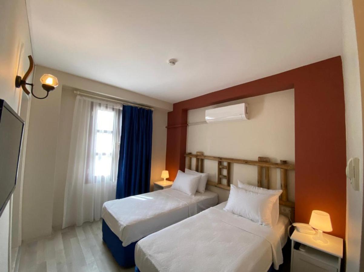 Tasquartas Otel Алакати Екстериор снимка