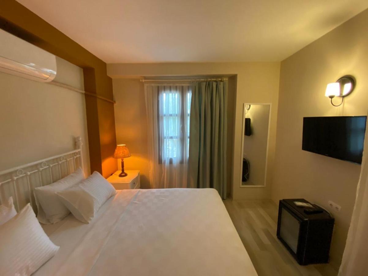 Tasquartas Otel Алакати Екстериор снимка