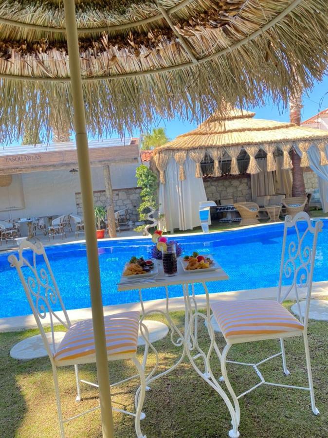 Tasquartas Otel Алакати Екстериор снимка