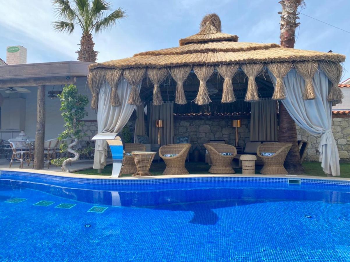 Tasquartas Otel Алакати Екстериор снимка