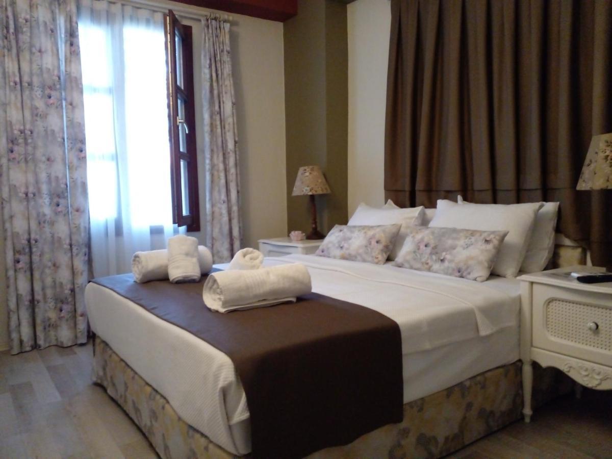 Tasquartas Otel Алакати Екстериор снимка