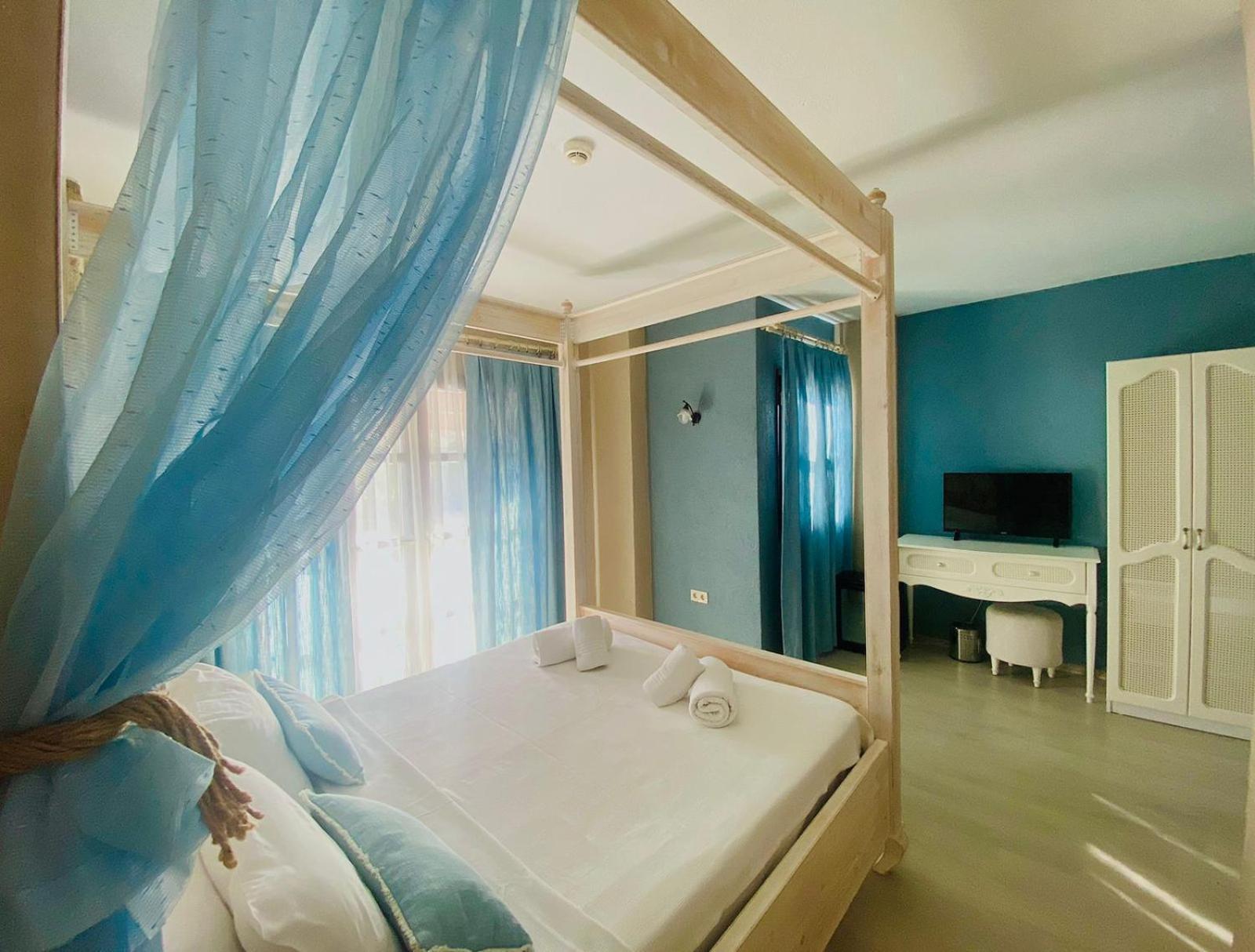 Tasquartas Otel Алакати Екстериор снимка