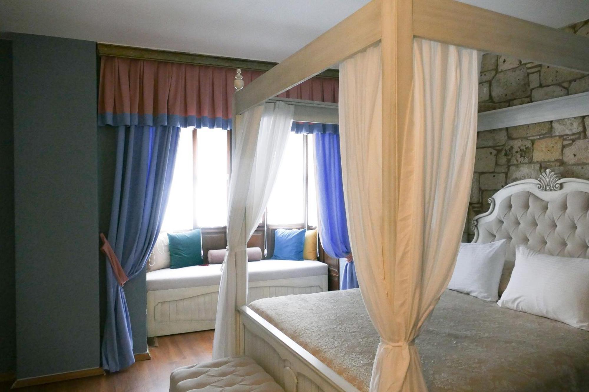 Tasquartas Otel Алакати Екстериор снимка