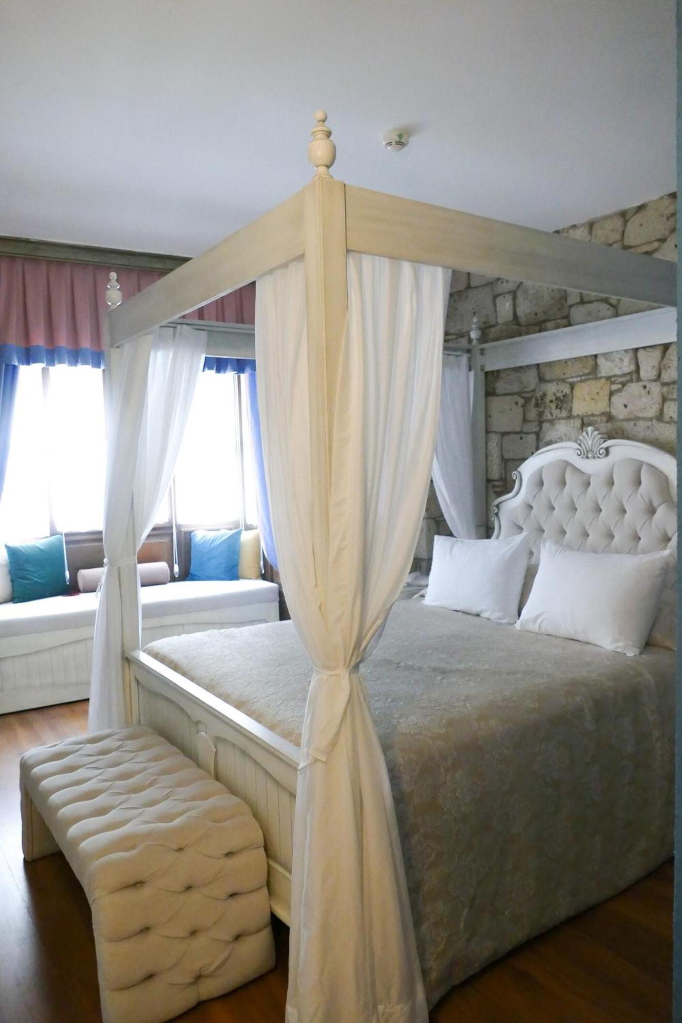 Tasquartas Otel Алакати Екстериор снимка